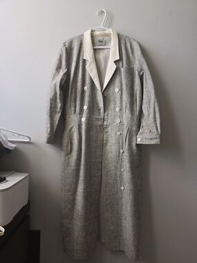 Vintage-Inspired Women's Long Linen Coatigan in Light Gray and Cream
